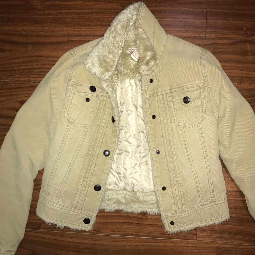 VINTAGE TAN FURRY JACKET
